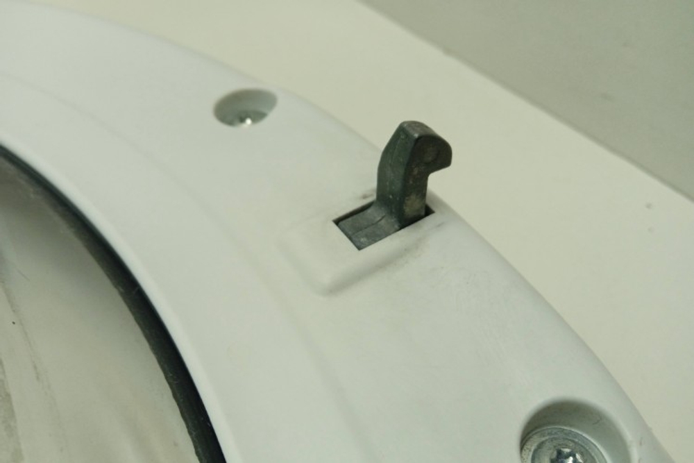 EW6S4R06W кт144 Люк в сборе для стиральной машины Electrolux EW6S4R06W б/у