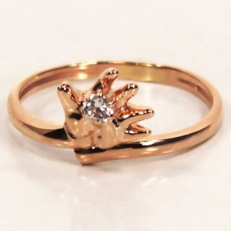 Кольцо Ручка из золота с фианитами