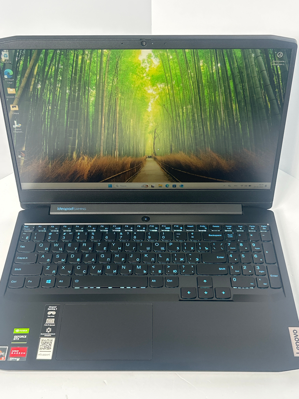 Ноутбук игровой Lenovo ideapad Gaming 3 15ARH05 (82EY009HRK) 15.6"/AMD Ryzen 5 4600H/RAM 8GB DDR4/256GB SSD/NVIDIA GeForce GTX 1650 4GB/1920х1080/IPS/DOS/Подсветка кл-ры: LED/Цвет черный. Состояние: C1