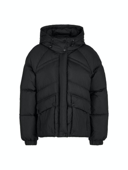 Marc-Cain-Sp_HerbstWinter-2023_900_VS-12.10-W62