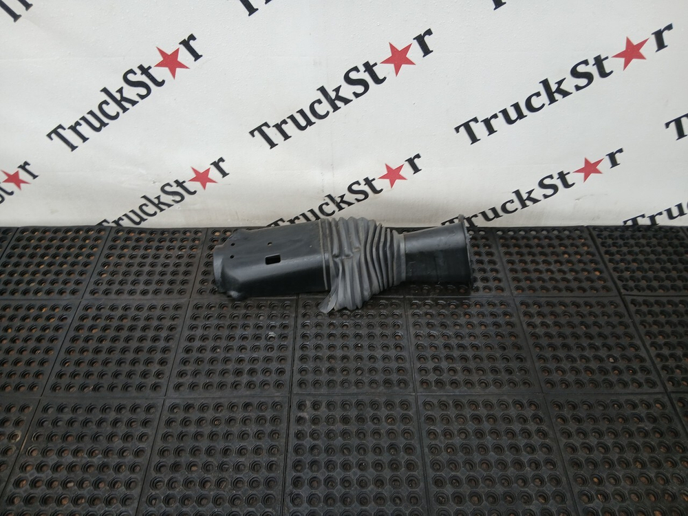 Кожух рулевой колонки