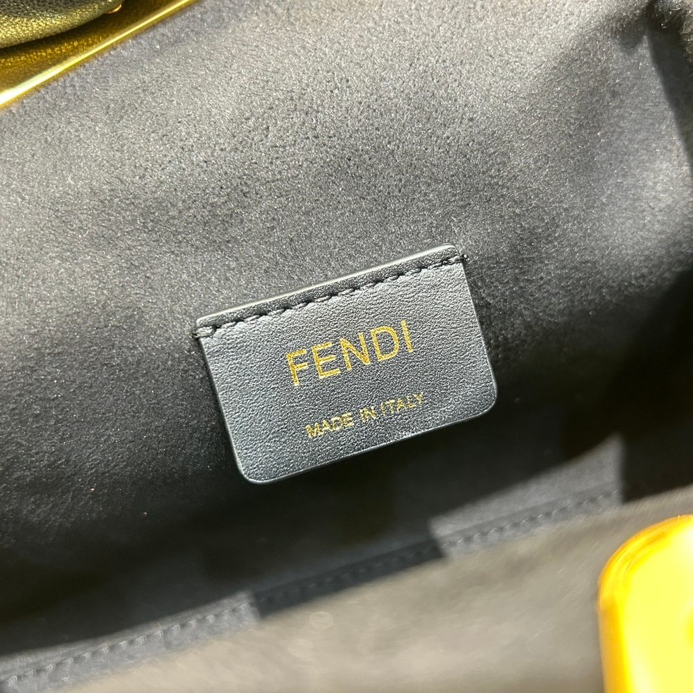 Fendi First Small 26 cm
