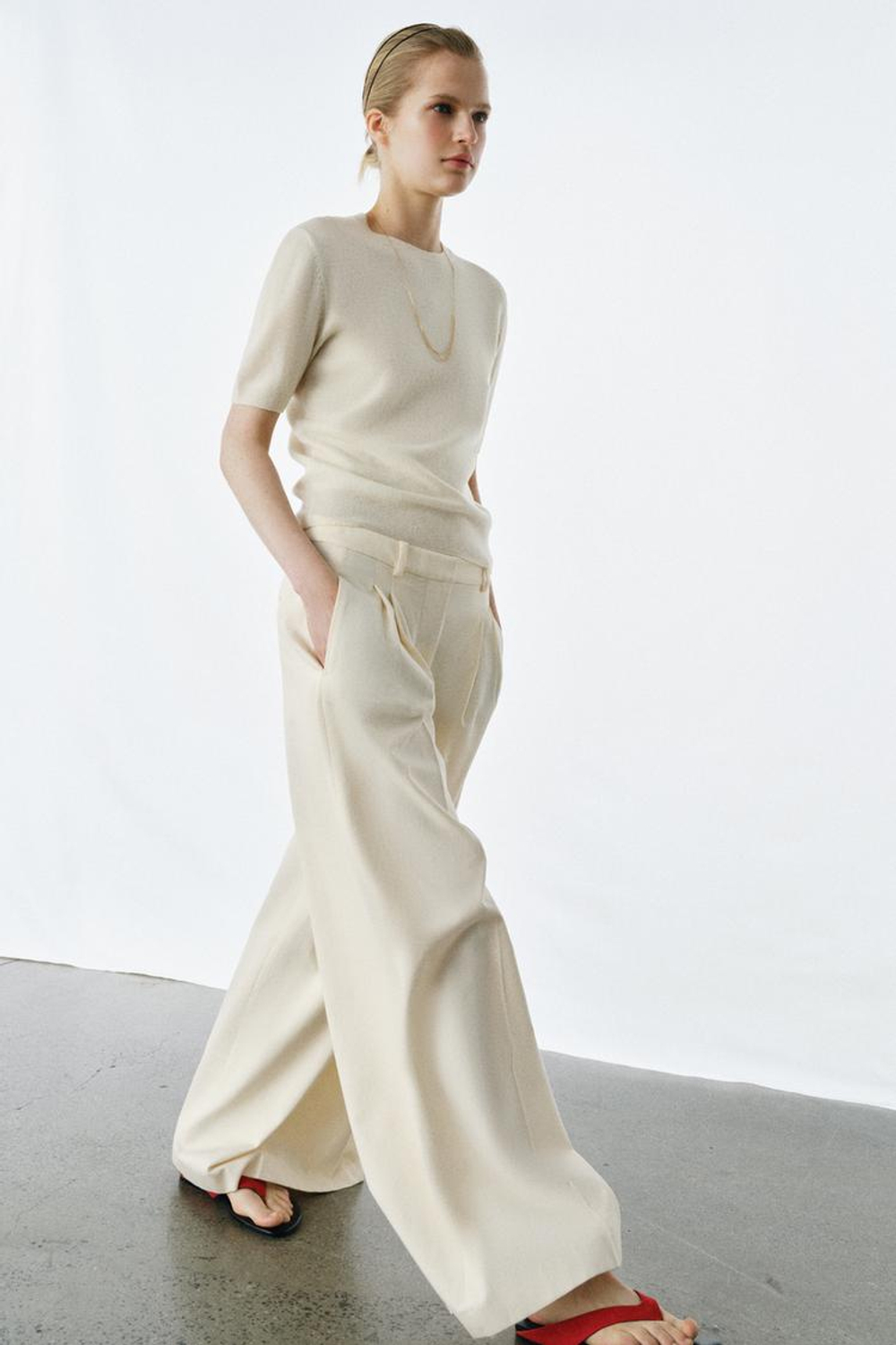 ZARA СВИТЕР ИЗ 100% ШЕРСТИ С КОРОТКИМИ РУКАВАМИ, ЭКРЮ