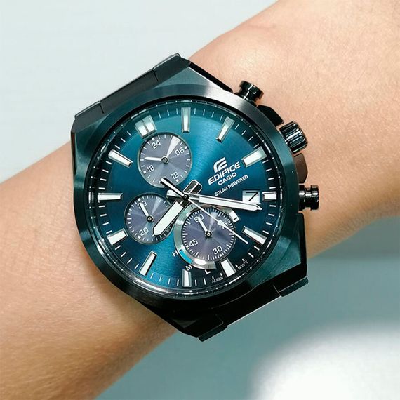 Наручные часы Casio EQS-950DC-2A