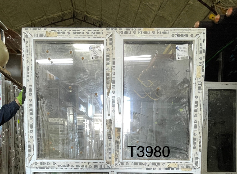 Окно Пластиковое Б/У 124(в) х 159(ш)