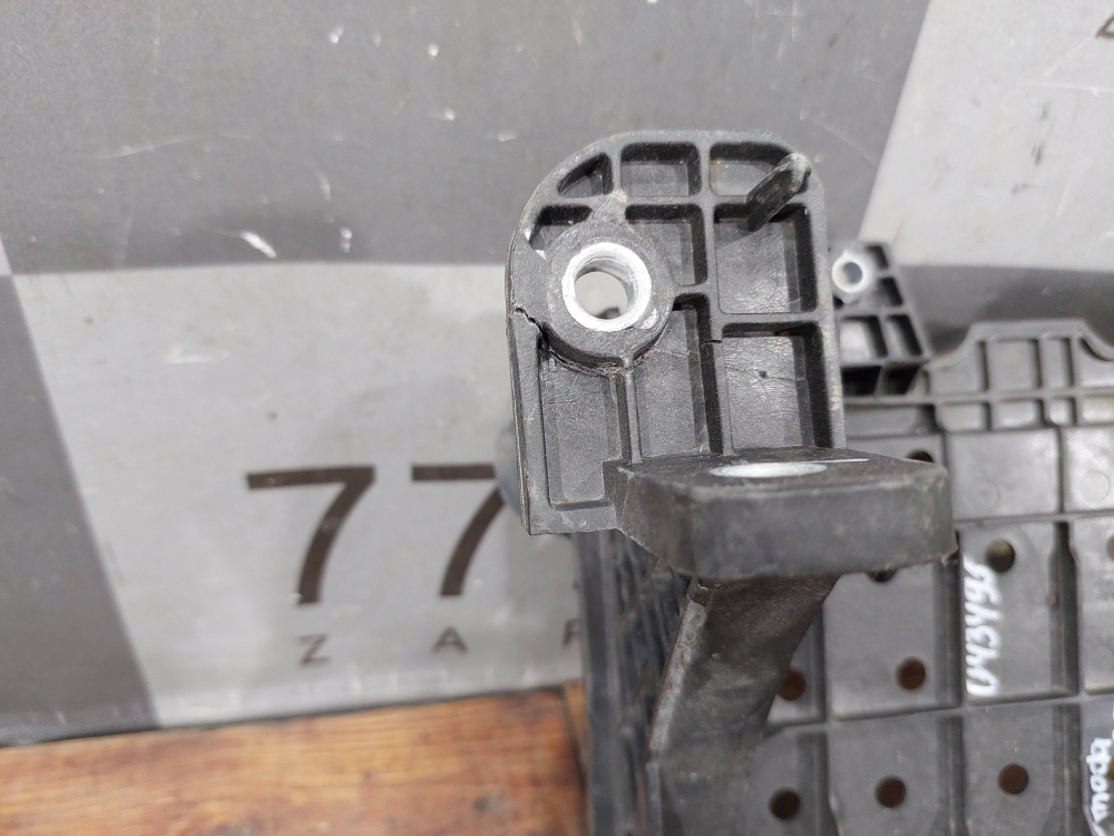 Площадка аккумулятора Chery Tiggo 7 Pro 20-нв Б/У Оригинал 807000408AA