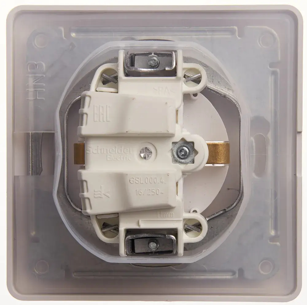 Розетка IP44 "Glossa" С/У с ЗК (250В, 16А, защит.шторки)