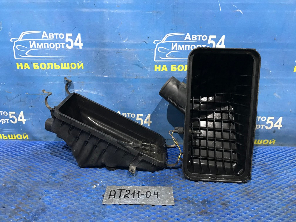 Корпус воздушного фильтра TOYOTA CORONA PREMIO 2000