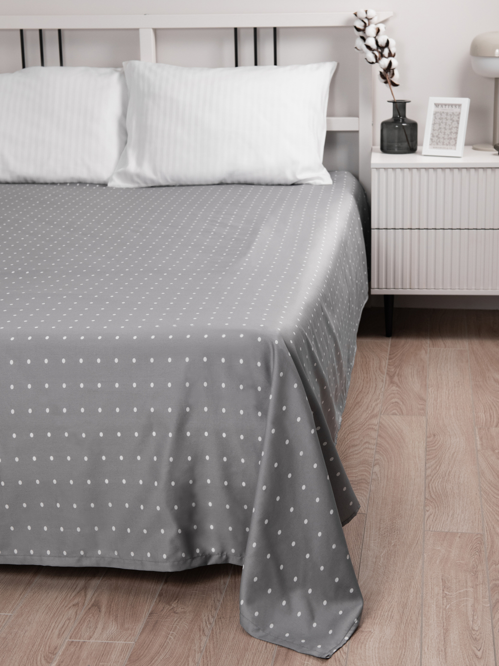 ODA Простыня стандартная, сатин серый в точку
