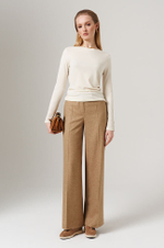 23095 Джемпер женский (молочный)