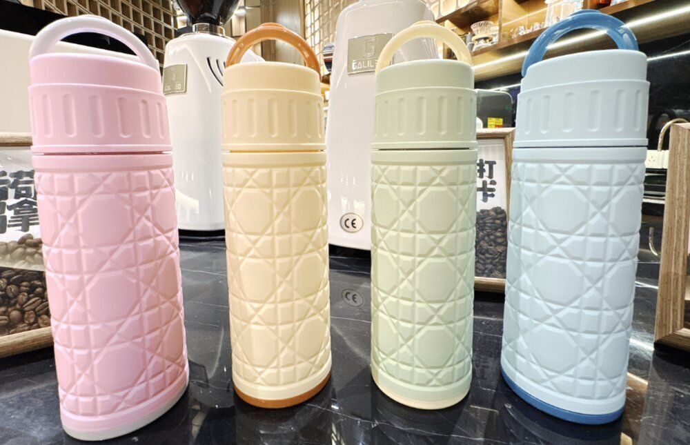 GAEM Бутылка, 500 мл, L7 W7 H22 см, 4в.