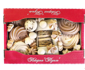 Набор безе и макаронс для украшения шоколадного торта. 300 гр.