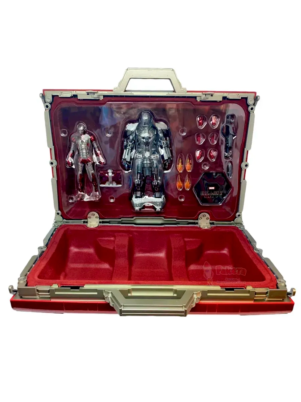 Набор в кейсе Железный человек Iron Man Suitcase Марвел