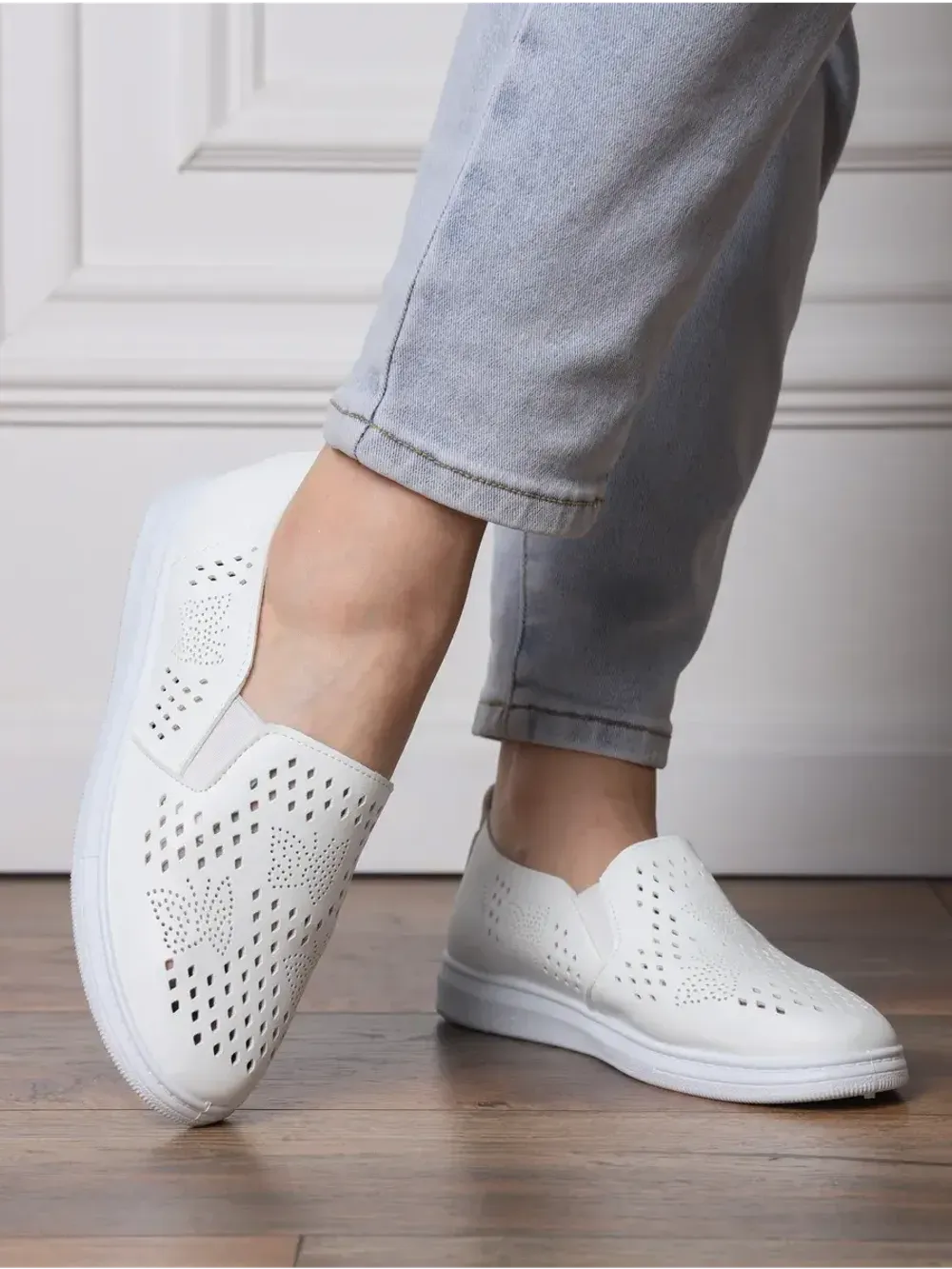 Мокасины летние с перфорацией