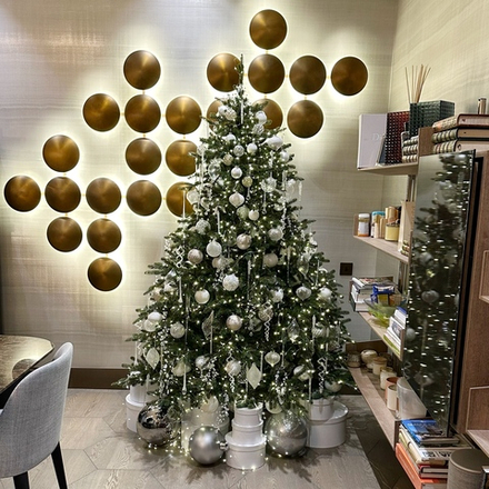 Новогодняя ель «Хрустальные цветы»