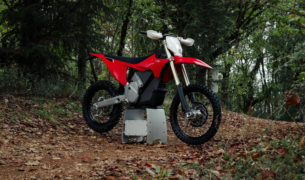 Stark Varg 2025 EX - 60hp (RED)