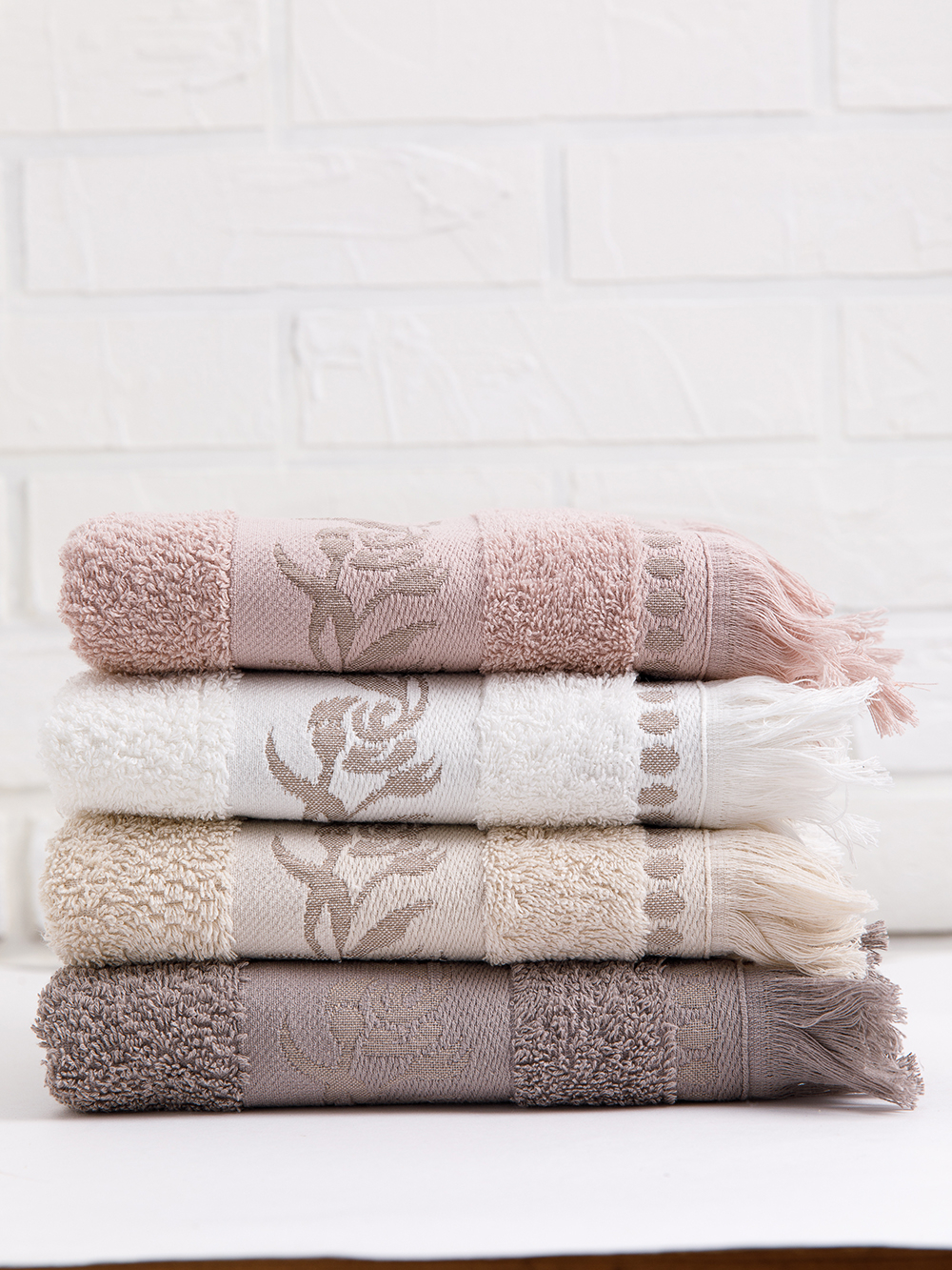 Полотенце махровое, г/к, жак., "Венеция" 70х135, арт. AVEN70-135, цвет: 2708201-Кремовый,