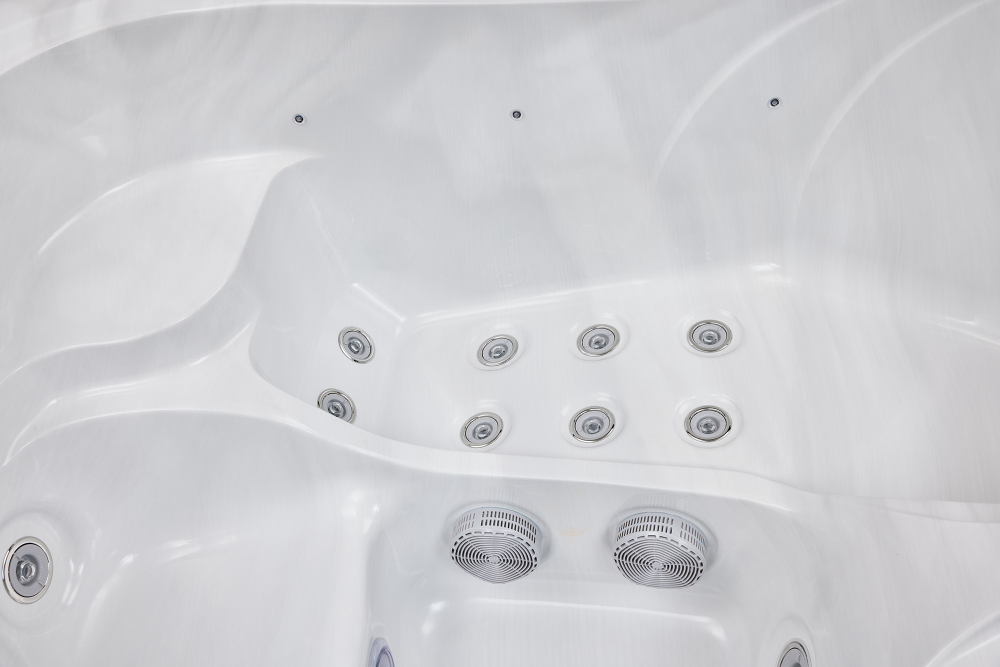 Уличный гидромассажный спа-бассейн с двумя лежачими местами Victoria Star VS-303L