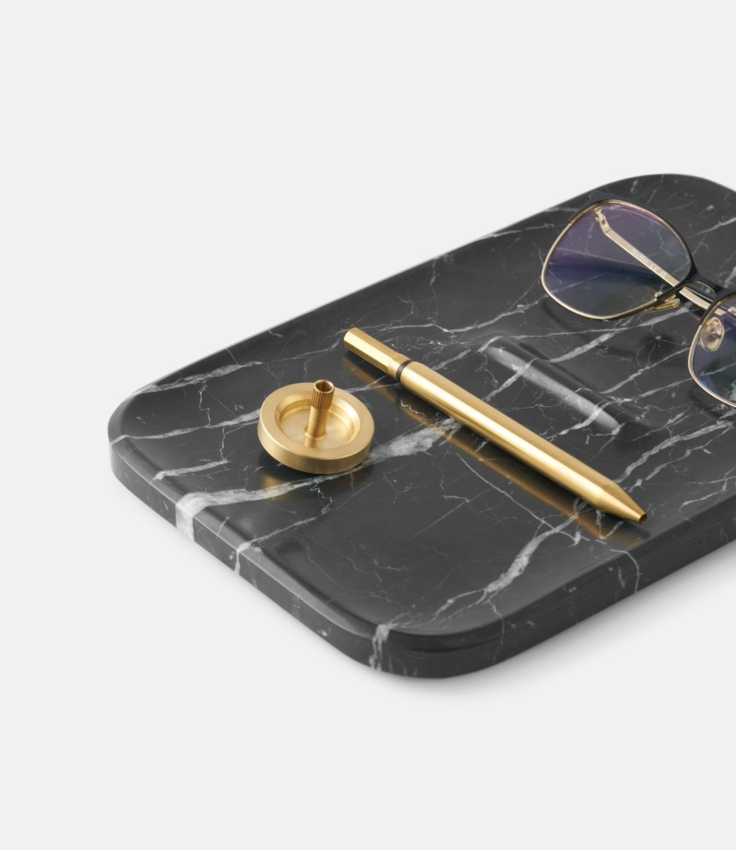 Craighill Marble Nocturn Catch Black — лоток для мелочей из мрамора