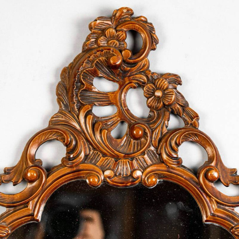 Винтажное настенное зеркало