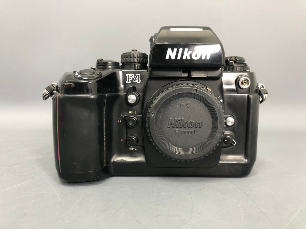 Nikon F4