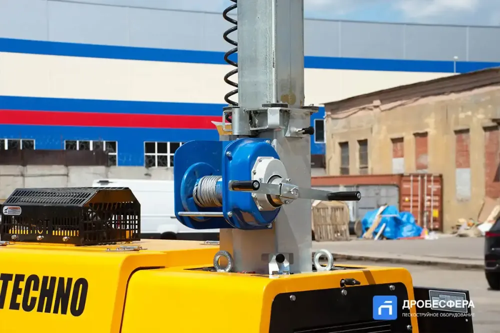 Осветительная мачта LT4500 9 метров с дизельным генератором передвижная