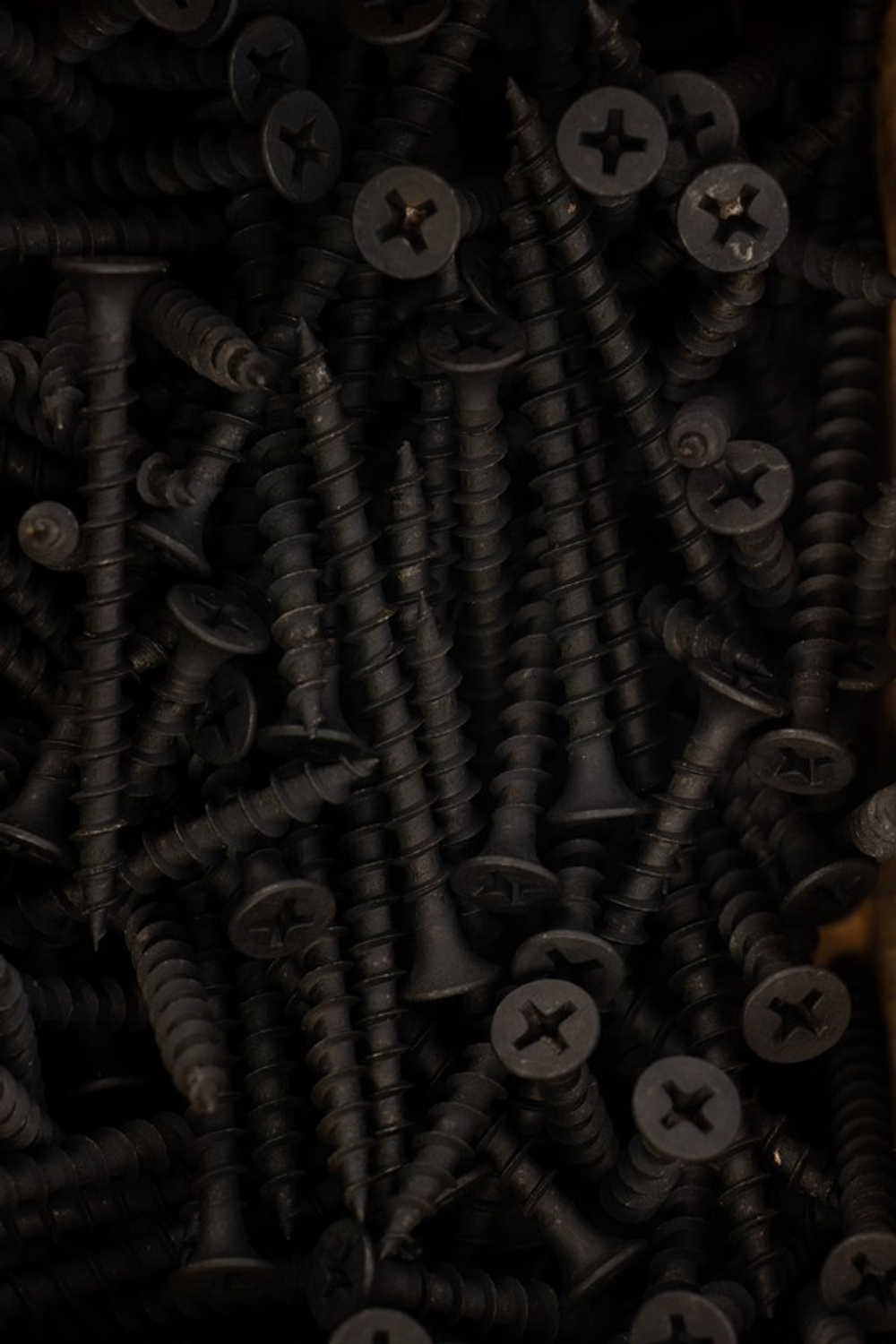 САМОРЕЗЫ ПО ДЕРЕВУ SIKONDA ФОСФАТИРОВАННЫЕ 4,2*50 151ШТ