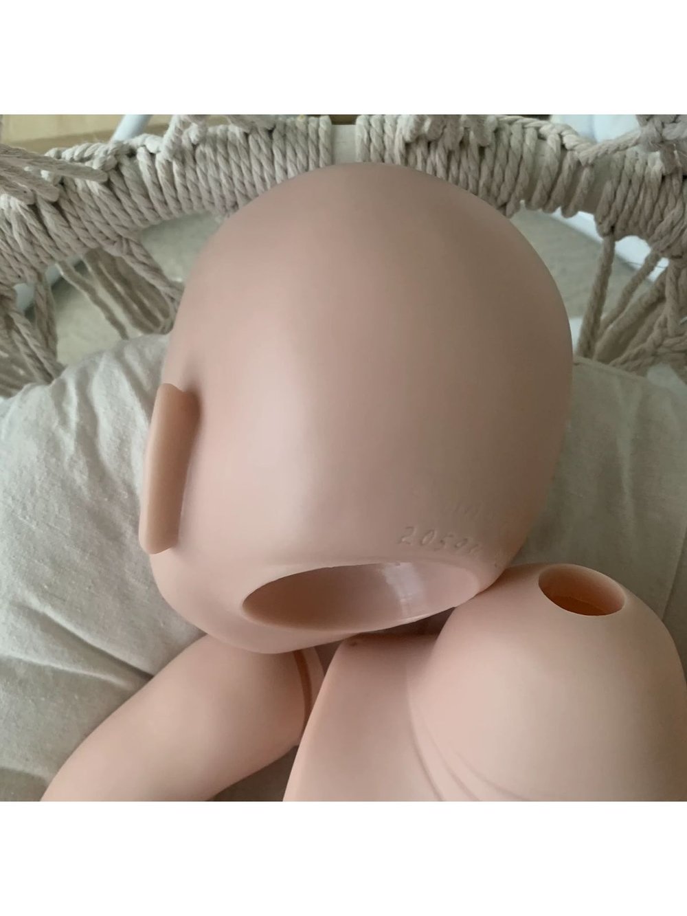 Набор для изготовления силиконовой куклы Реборн 63см (UN1001)