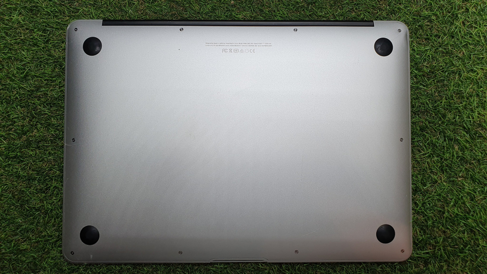 MacBook Air 13 2015 i5/4 Gb