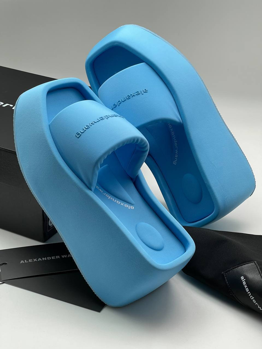 Шлепанцы Alexander Wang