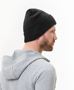 Шапка ESSENTIAL High Beanie, черный