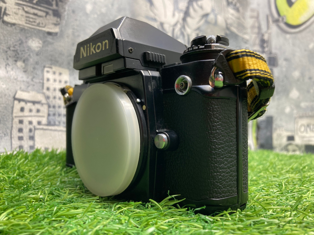 Nikon F3