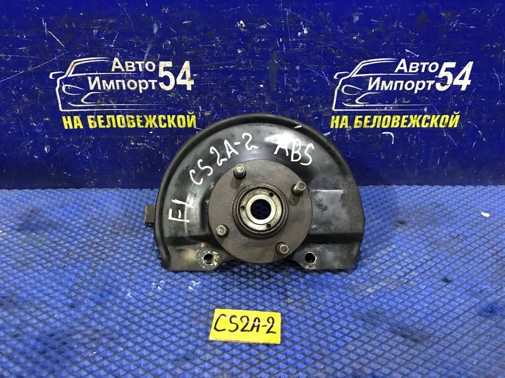 Ступица передняя левая MITSUBISHI LANCER 2002