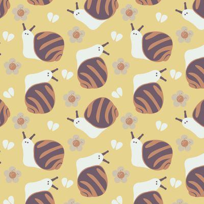 Улитки на жёлтом фоне.