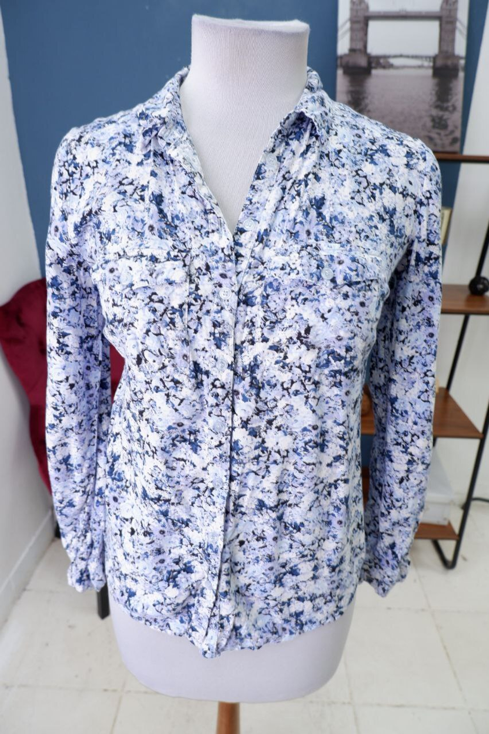 Блузка Reserved красивой расцветки 42 размер