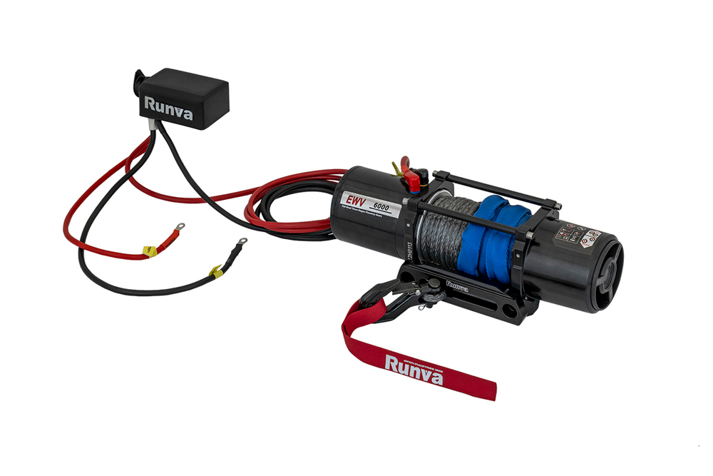 Лебёдка автомобильная электрическая 12V Runva 6000 lbs 2722 кг (синтетический трос)