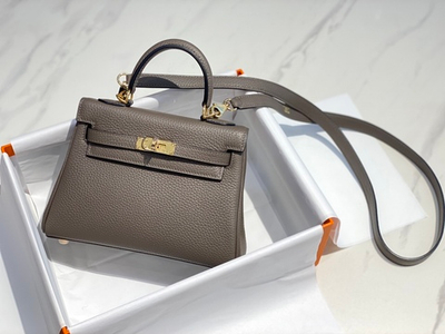 Hermes Kelly 20