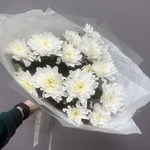 Букет из 3-х белых хризантем