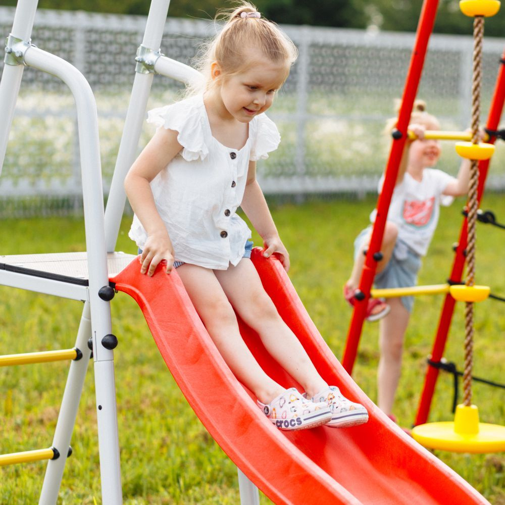 Дополнительный комплект с горкой к дачному комплексу ROMANA *только для высоты балки качелей 2050 мм.