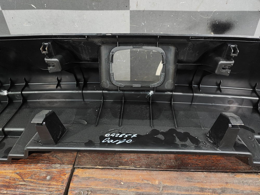 Обшивка замка багажника Haval Dargo 22-нв Б/У Оригинал 5602100XKN04A