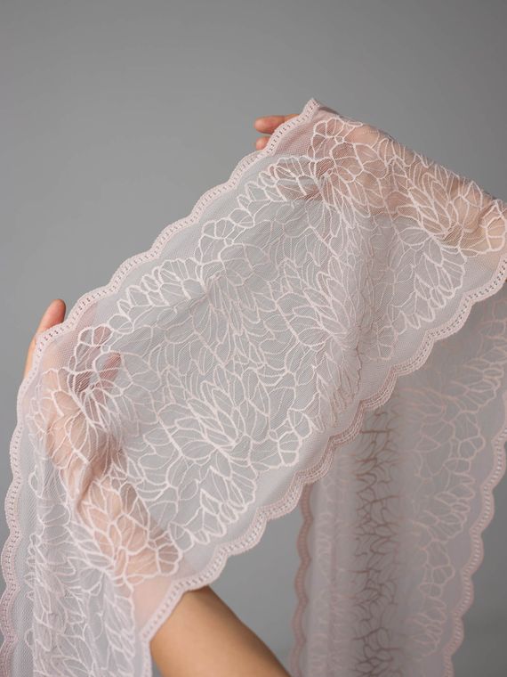 03-295 Кружево эластичное 22 см, серебристый пион 168