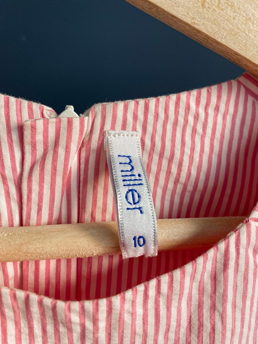 Платье Miller, 140