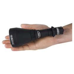 Поисковый фонарь Armytek Barracuda Pro V2 XHP35 HI warm — дальность освещения до 771 метра и стабильная яркость 1390 люмен