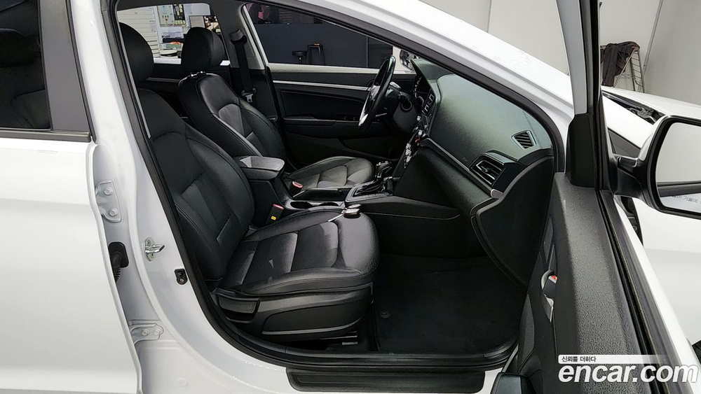 Hyundai The New Avante AD 1.6 (02.2020)
