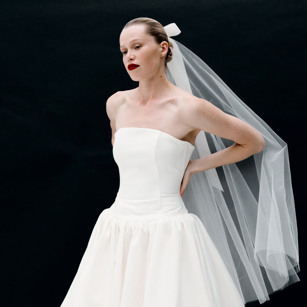 Фата с мини "Паркером"