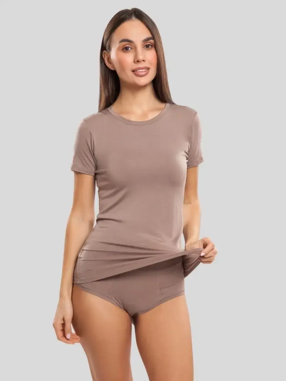 Футболка облегающая однотонная