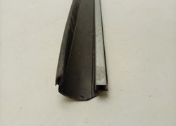 S59T45X0 ктп15 Нижний уплотнитель для посудомоечной машины Bosch S59T45X0 б/у