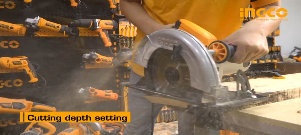 Циркулярная пила INGCO CS2358 INDUSTRIAL 235х25.4 мм 2,2 кВт