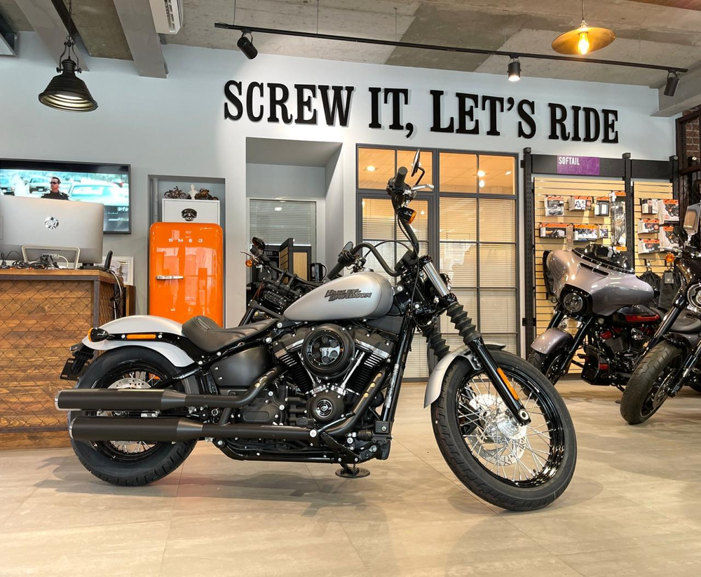 Harley-Davidoson® Softail® Street Bob® MY2020
