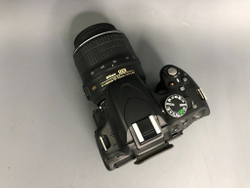 Nikon D5100 kit 18-55mm 3.5-5.6G VR 5.300 кадров